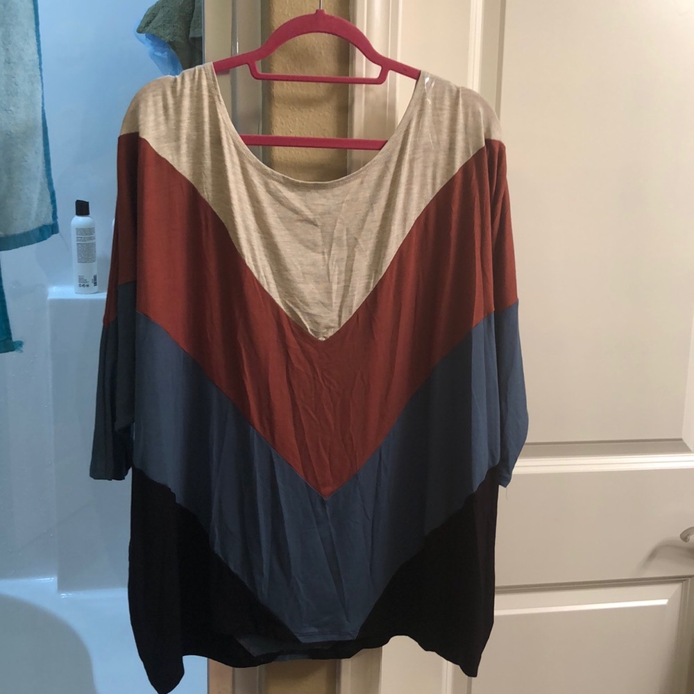 Shirt new with out tags